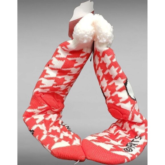 NWT Snoopy Slipper Socks Peanuts Sherpa Lined No Slip Grips One Sz Gift - Picture 9 of 9